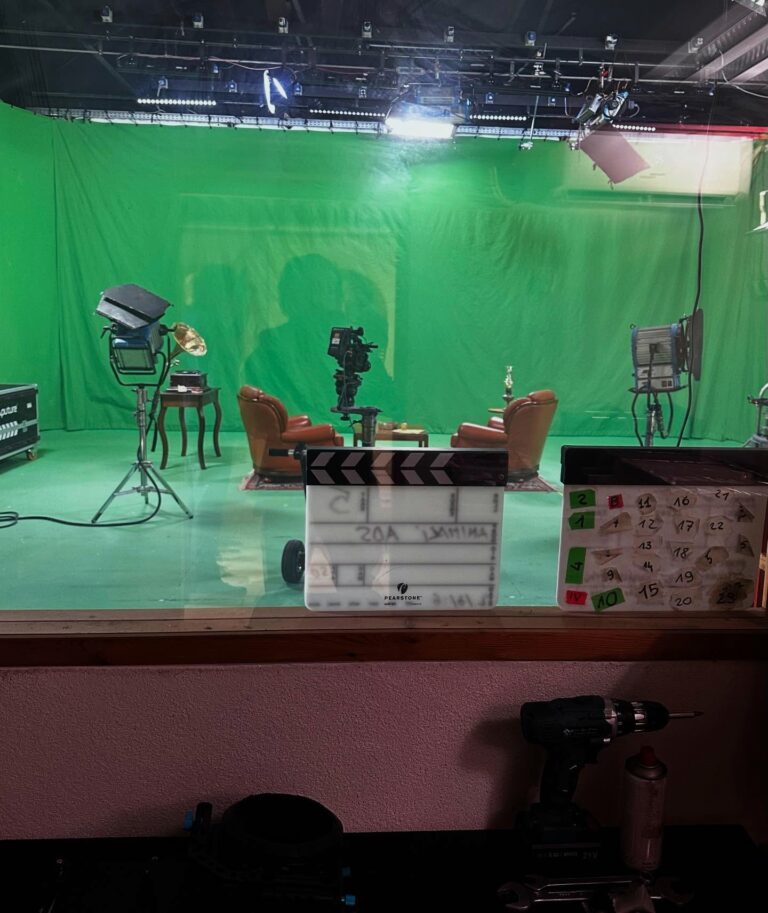 Instagram post from giafatto_entertainment. This post is in position 1.